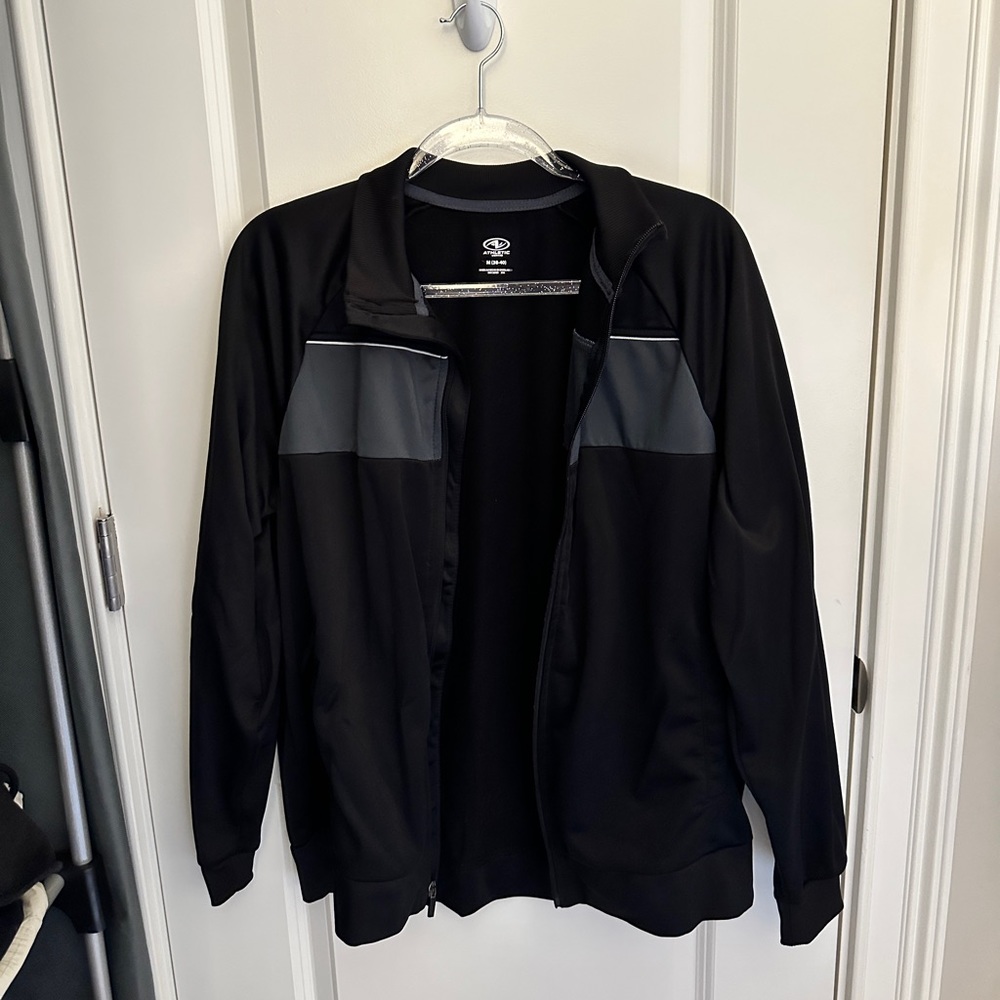 men’s black Athletic Medium sized Jacket